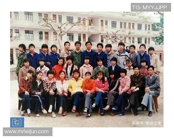 赵芳专访：从青涩少女到乒乓球冠军的奋斗与荣耀之路回顾